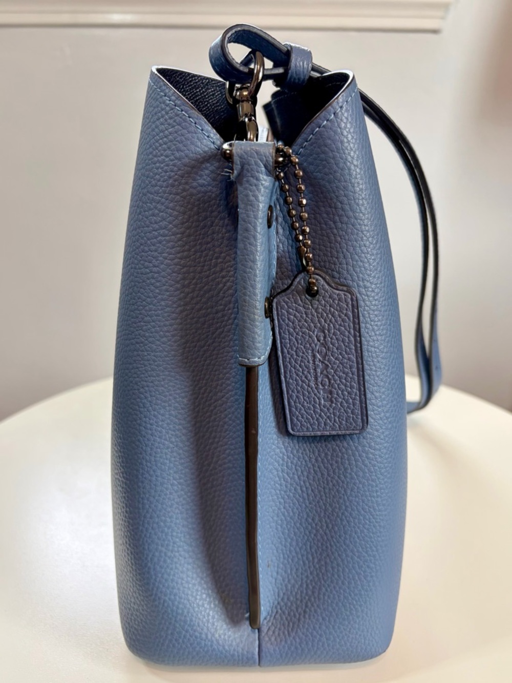 Coach Willow Blue Pebbled Leather Turnlock Crossbody Shoulder Bag EUC MSRP $395 - Picture 3 of 16